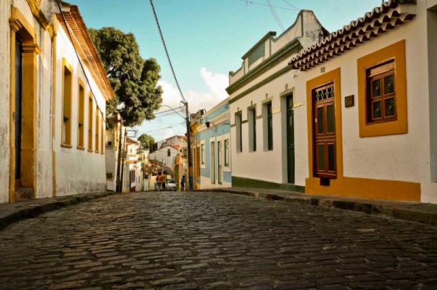 Com restaurantes, pousadas e ateliês, a Rua do Amparo é o epicentro cultural da cidade Com restaurantes, pousadas e ateliês, a Rua do Amparo é o epicentro cultural da cidade