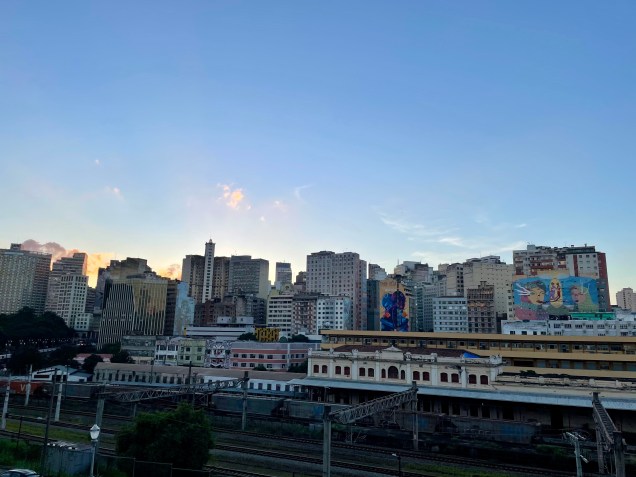 Nem só da Pampulha vive a cultura de BH: também vale conferir os murais do CURA (o Circuito Urbano de Arte), vistos a partir da Rua Sapucaí Nem só da Pampulha vive a cultura de BH: também vale conferir os murais do CURA (o Circuito Urbano de Arte), vistos a partir da Rua Sapucaí