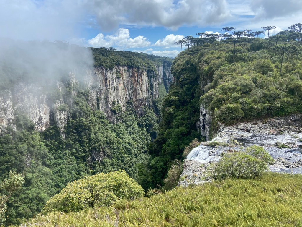 Cascata das Andorinhas, Cânion Itaimbezinho, Cambará do Sul, Rio Grande do Sul, Brasil