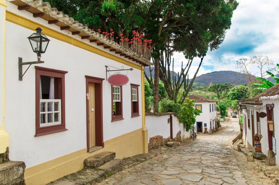 Algumas hospedagens de Tiradentes investem em um café da manhã com produtos caseiros; outras, preferem ganhar os clientes com um gostoso chá da tarde Algumas hospedagens de Tiradentes investem em um café da manhã com produtos caseiros; outras, preferem ganhar os clientes com um gostoso chá da tarde