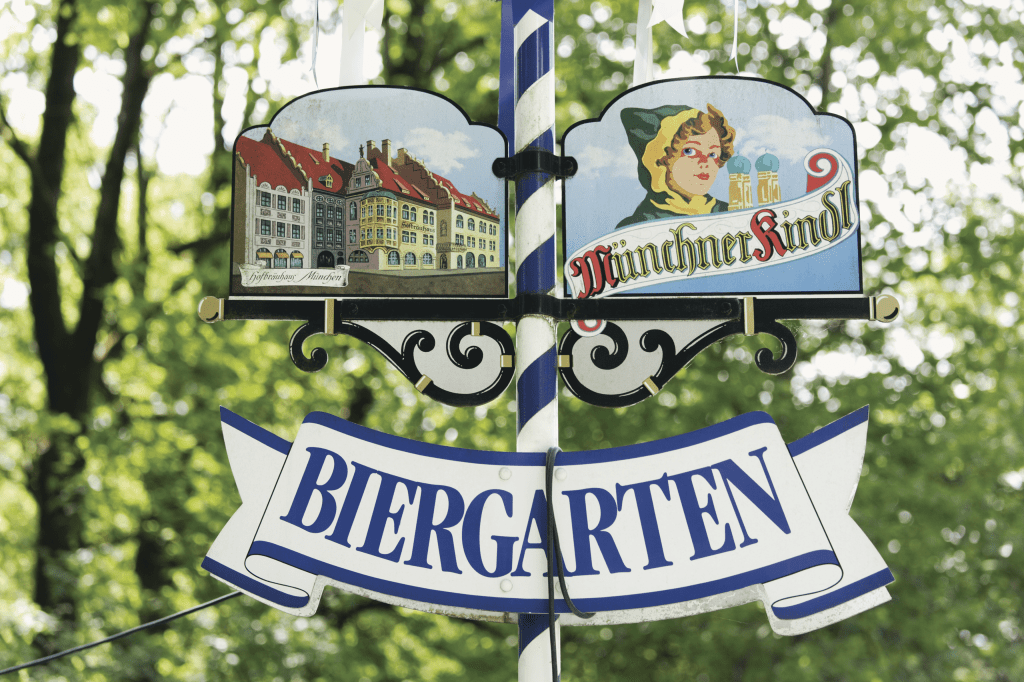 Placa de Biergarten, Munique, Alemanha