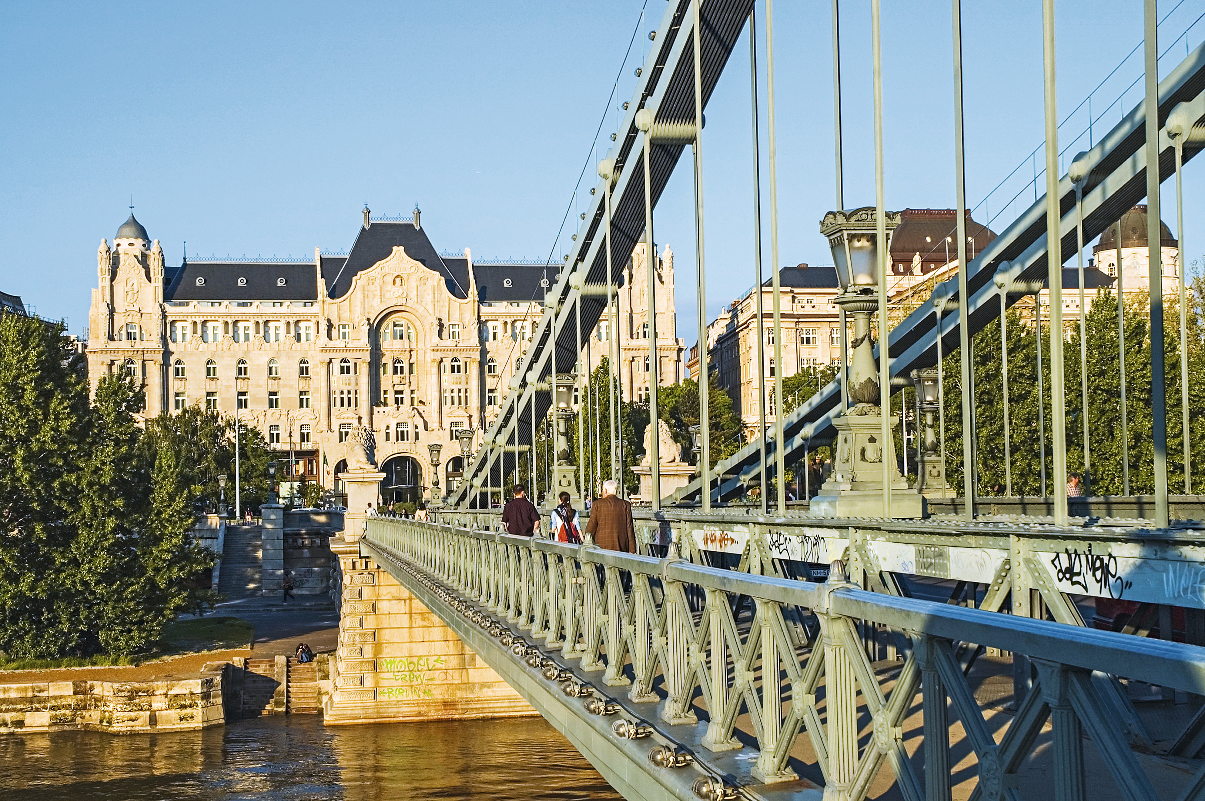 Palácio Gresham, Budapeste Palácio Gresham, Budapeste