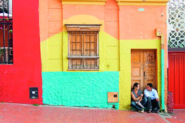 Algumas demãos de tinta em La Candelaria, o centro histórico de Bogotá