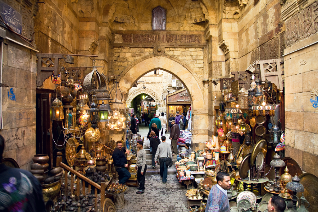 O bazar Khan el-Khalili, Cairo, Egito