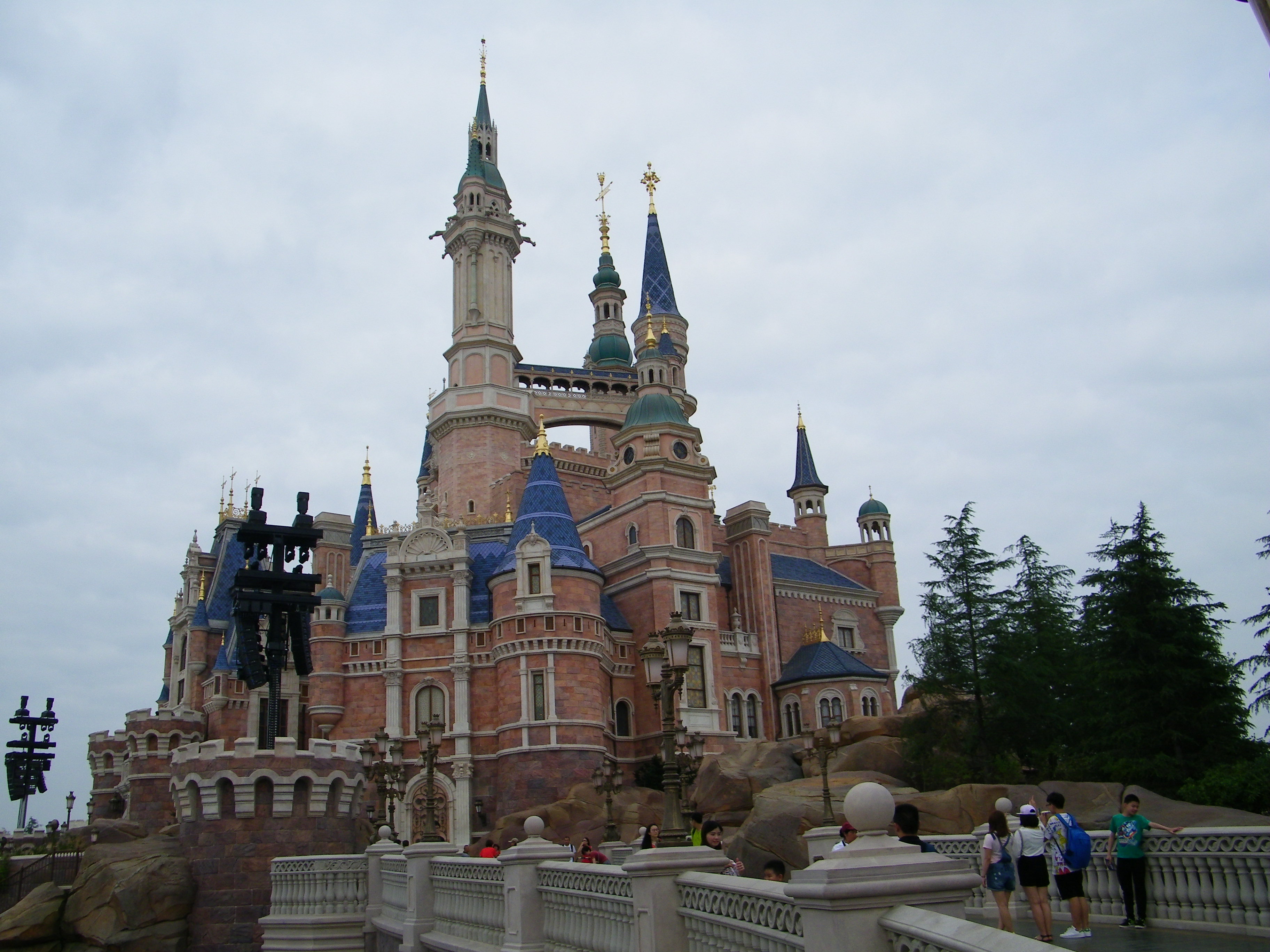 Enchanted Storybook Castle, Shangai