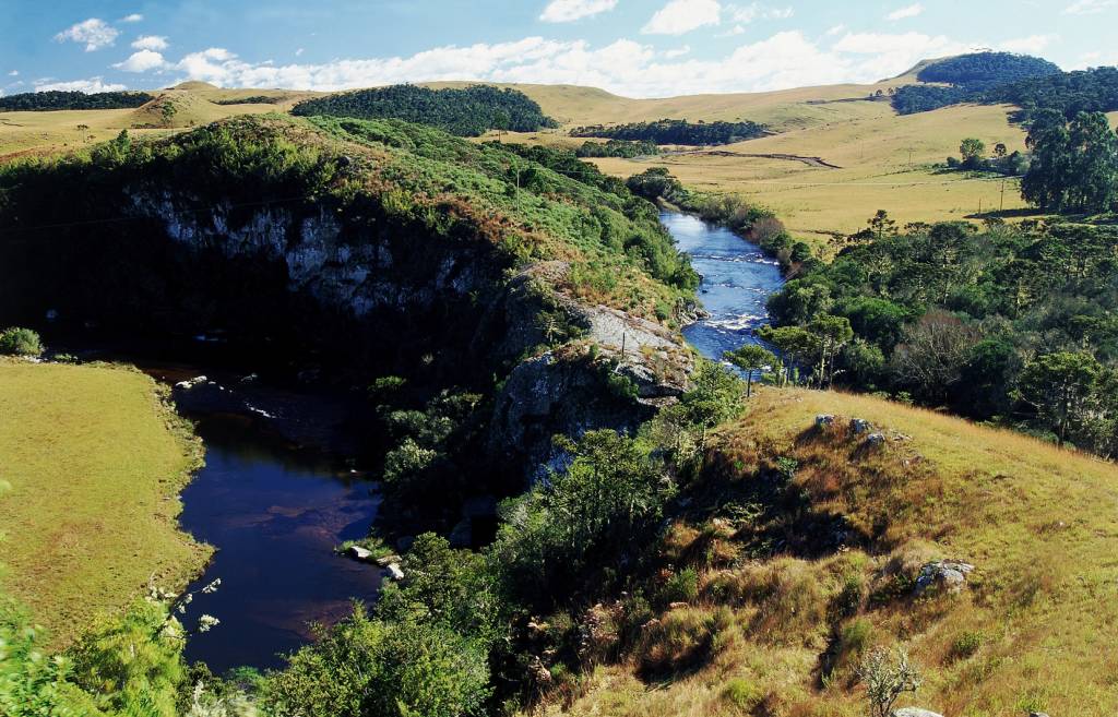 Desnível dos Rios Silveira e Divisa, em São José dos Ausentes, Rio Grande do Sul