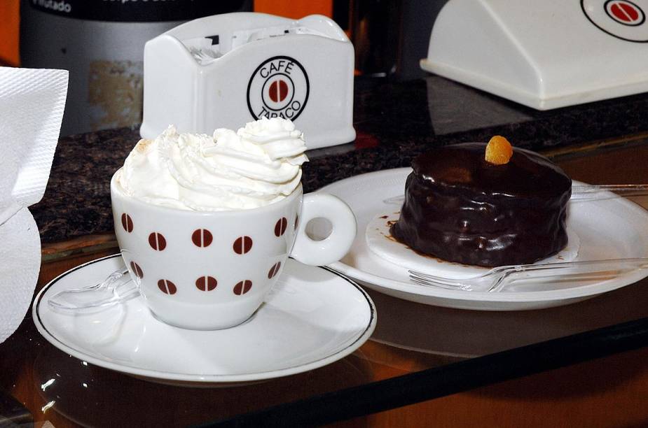 Massas e receitas tailandesas estão no cardápio do café, que fica no shopping Pátio Praia