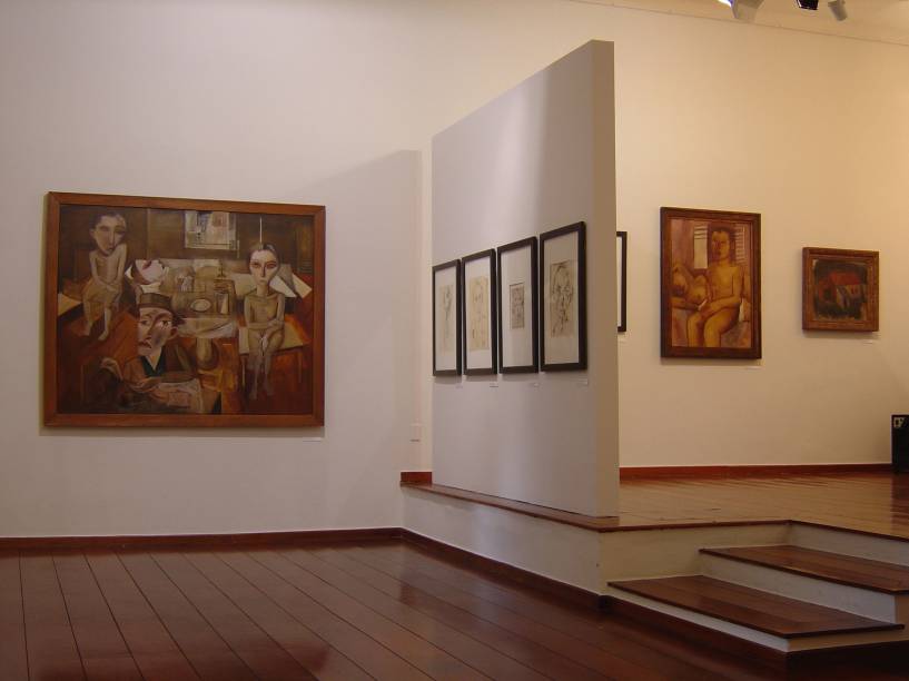<strong>8. <a href="https://viajeaqui.abril.com.br/estabelecimentos/br-sp-sao-paulo-atracao-museu-lasar-segall" rel="Museu Lasar Segall:" target="_blank">Museu Lasar Segall</a></strong> O pintor lituano, naturalizado brasileiro, viveu durante 25 anos nesta casa. O acervo tem 3 mil peças, entre pinturas, esculturas, gravuras e desenhos. Há ainda biblioteca e café <strong>8. <a href="https://viajeaqui.abril.com.br/estabelecimentos/br-sp-sao-paulo-atracao-museu-lasar-segall" rel="Museu Lasar Segall:" target="_blank">Museu Lasar Segall</a></strong> O pintor lituano, naturalizado brasileiro, viveu durante 25 anos nesta casa. O acervo tem 3 mil peças, entre pinturas, esculturas, gravuras e desenhos. Há ainda biblioteca e café