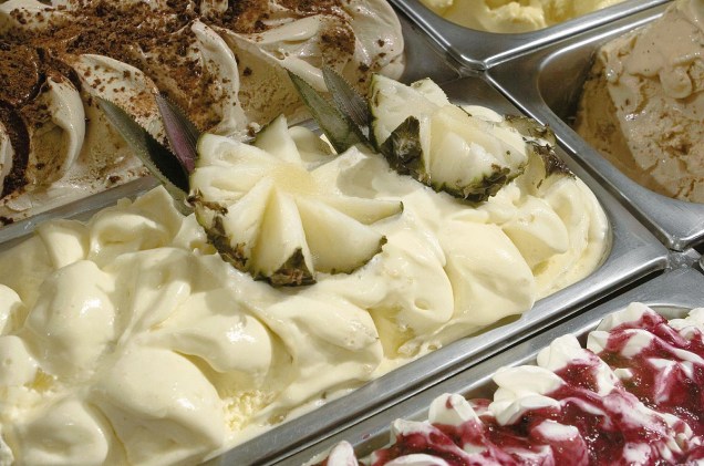 A sorveteria Amoratto fica no centro da cidade, no Beiramar Shopping