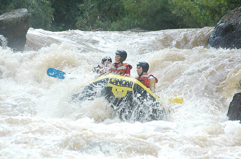 Um dos passeios mais famosos da cidade de <a href="https://viajeaqui.abril.com.br/cidades/br-sp-socorro" rel="Socorro (SP)" target="_blank">Socorro (SP)</a> é o rafting no Rio do Peixe: entre as opções de descida, pode-se escolher a mais longa, de sete quilômetros, ou a mais curta, com quatro quilômetros