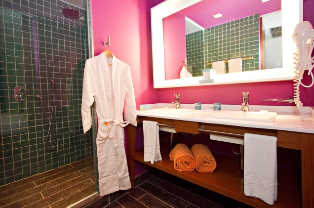 Banheiro do quarto do hotel resort Club Med Village Rio das Pedras