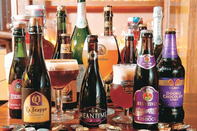 Há 260 rótulos de cervejas no cardápio do Bier Markt Há 260 rótulos de cervejas no cardápio do Bier Markt