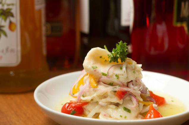 <a href="https://viajeaqui.abril.com.br/estabelecimentos/br-rj-rio-de-janeiro-restaurante-san-remo" rel="San Remo" target="_blank"><strong>San Remo</strong></a> Ceviche harmoniza muito bem com praticamente todos os drinques do San Remo. <a href="https://viajeaqui.abril.com.br/estabelecimentos/br-rj-rio-de-janeiro-restaurante-san-remo" rel="San Remo" target="_blank"><strong>San Remo</strong></a> Ceviche harmoniza muito bem com praticamente todos os drinques do San Remo.