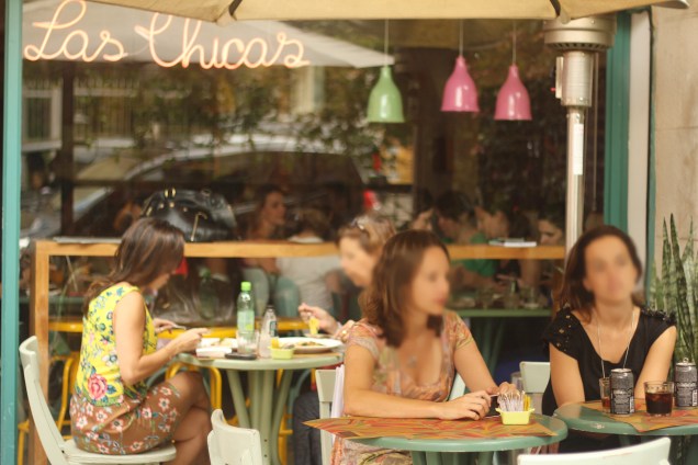 Ambiente do restaurante Las Chicas, na rua Oscar Freire, em São Paulo (SP)