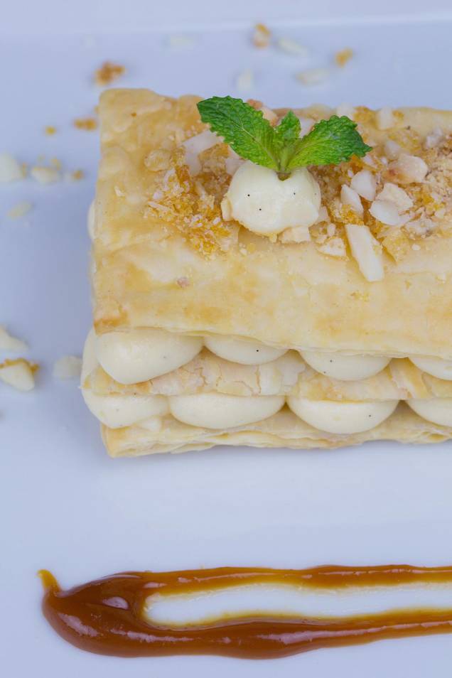 Mil-folhas de creme de baunilha Mil-folhas de creme de baunilha