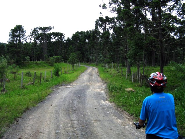 Os 350 km de estradas de terra tranquilas formam o primeiro roteiro brasileiro planejado para o cicloturismo. O circuito passa por pequenos vilarejos construídos por imigrantes europeus no final do século 19 e pode ser percorrido com calma em 7 dias de viagem. O <a href="https://circuitovaleeuropeu.com.br/" target="_blank">site oficial do circuito</a> tem excelentes informações sobre a região, preparos, roteiros e outras dicas úteis sobre o Vale Europeu Os 350 km de estradas de terra tranquilas formam o primeiro roteiro brasileiro planejado para o cicloturismo. O circuito passa por pequenos vilarejos construídos por imigrantes europeus no final do século 19 e pode ser percorrido com calma em 7 dias de viagem. O <a href="https://circuitovaleeuropeu.com.br/" target="_blank">site oficial do circuito</a> tem excelentes informações sobre a região, preparos, roteiros e outras dicas úteis sobre o Vale Europeu
