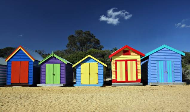 Menos de 100 quilômetros ao sul de Londres, Brighton é um dos balneários favoritos dos londrinos e que lota de visitantes principalmente aos finais de semana Menos de 100 quilômetros ao sul de Londres, Brighton é um dos balneários favoritos dos londrinos e que lota de visitantes principalmente aos finais de semana