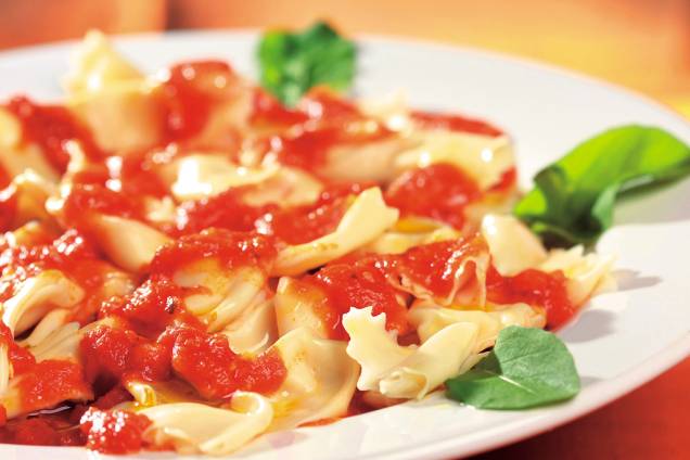 Caramele ao sugo, prato do Cantina Fratelli dItália, eleito O Melhor Italiano pelo júri de Veja ABC Comer e Beber 2010/2011 Caramele ao sugo, prato do Cantina Fratelli dItália, eleito O Melhor Italiano pelo júri de Veja ABC Comer e Beber 2010/2011