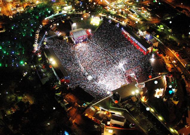 A festa é composta por 100 shows, do sertanejo ao eletrônico, diversos concursos de montaria e muitas baladas A festa é composta por 100 shows, do sertanejo ao eletrônico, diversos concursos de montaria e muitas baladas