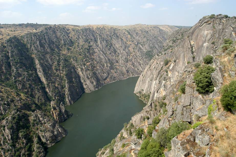 O Parque Natural de Arribas do Douro fica a 147 quilômetros de Salamanca