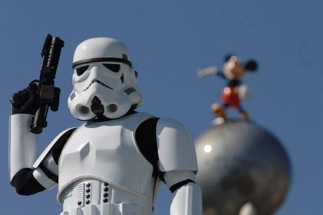 Entre 15 de maio e 16 de junho, os visitantes poderão se deparar com personagens de Star Wars dentro do Walt Disney World