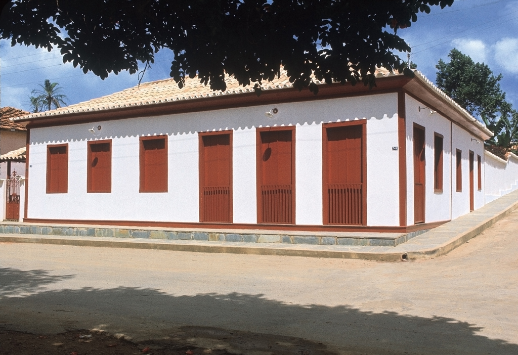 Fãs de literatura não podem deixar de ver casa onde viveu o escritor Guimarães Rosa, que foi transformada em um pequeno museu