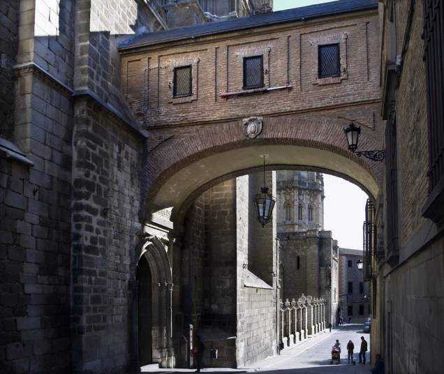 O Arco do Palácio Arquiepiscopal, em Toledo