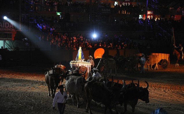 Os pontos altos do Jaguariúna Rodeo Festival são o torneio profissional com várias modalidades de rodeio e os shows sertanejos