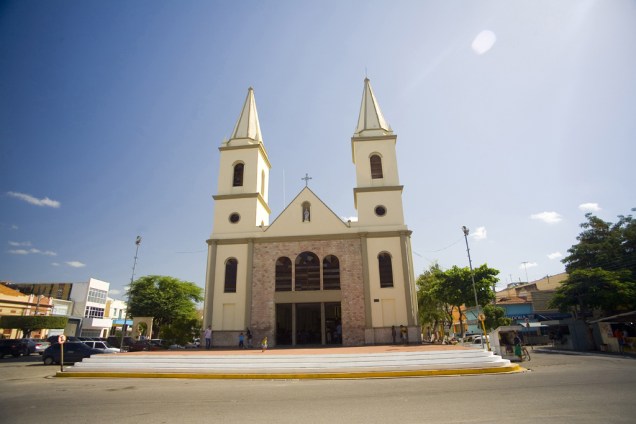 Catedral de Santa Luzia na Praça Vigário Antônio Joaquim