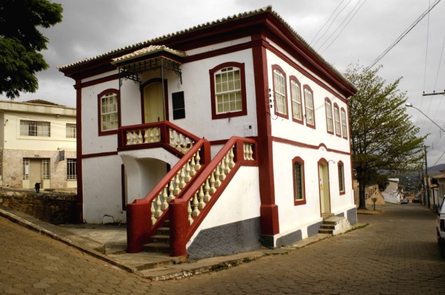 Casarão Colonial que abrigou a antiga Câmara Municipal e Cadeia de Conceição do Mato Dentro