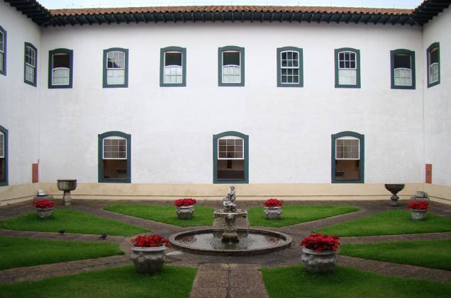 Pátio interno do Museu de Arte Sacra Pátio interno do Museu de Arte Sacra