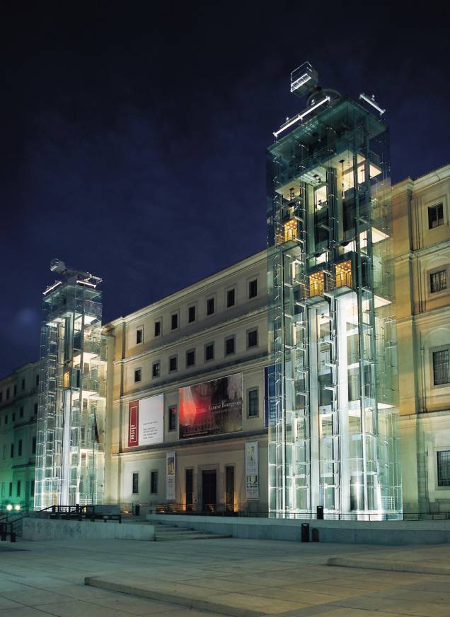 O Museu Rainha Sofia abriga a célebre Guernica, de Pablo Picasso, além de obras de Miró e Salvador Dalí O Museu Rainha Sofia abriga a célebre Guernica, de Pablo Picasso, além de obras de Miró e Salvador Dalí