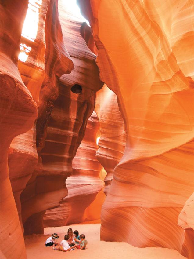 <strong>Antelope Canyon - <a href="https://viagemeturismo.abril.com.br/paises/estados-unidos/" target="_blank">Estados Unidos</a></strong> <strong>Antelope Canyon - <a href="https://viagemeturismo.abril.com.br/paises/estados-unidos/" target="_blank">Estados Unidos</a></strong>