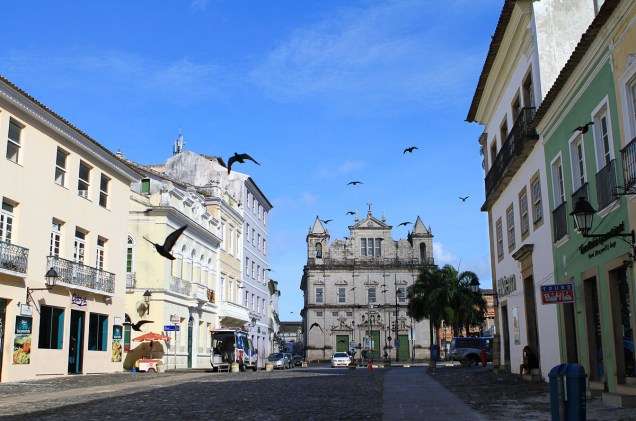 Vista do centro histórico da capital baiana, com a Catedral Basílica de Salvador ao fundo