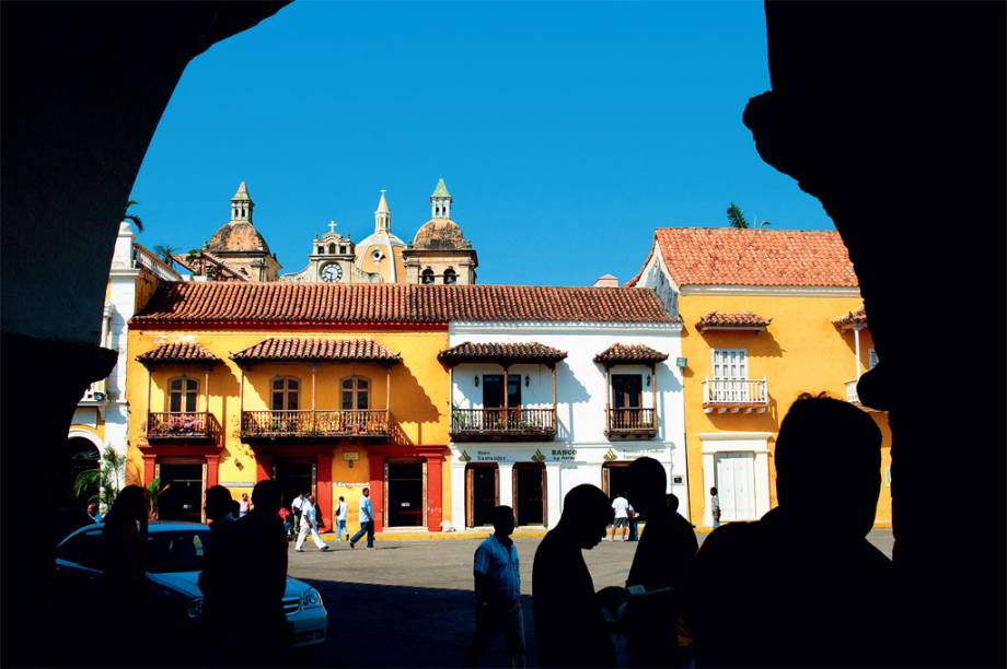 Fachadas e balcões coloniais do Centro Histórico de Cartagena das Índias