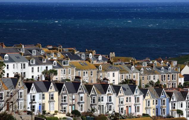 Saint Ives, no litoral da Cornuália, é uma daquelas típicas cidadezinhas britânicas com ar marítimo e muita organização