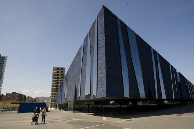 Edifício Fórum Barcelona, obra dos arquitetos Jacques Herzog e Pierre de Meuron