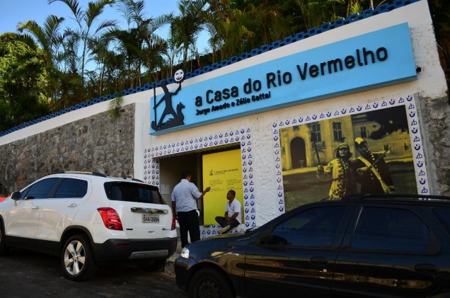 O museu fica no bairro Rio Vermelho, um dos mais badalados de Salvador