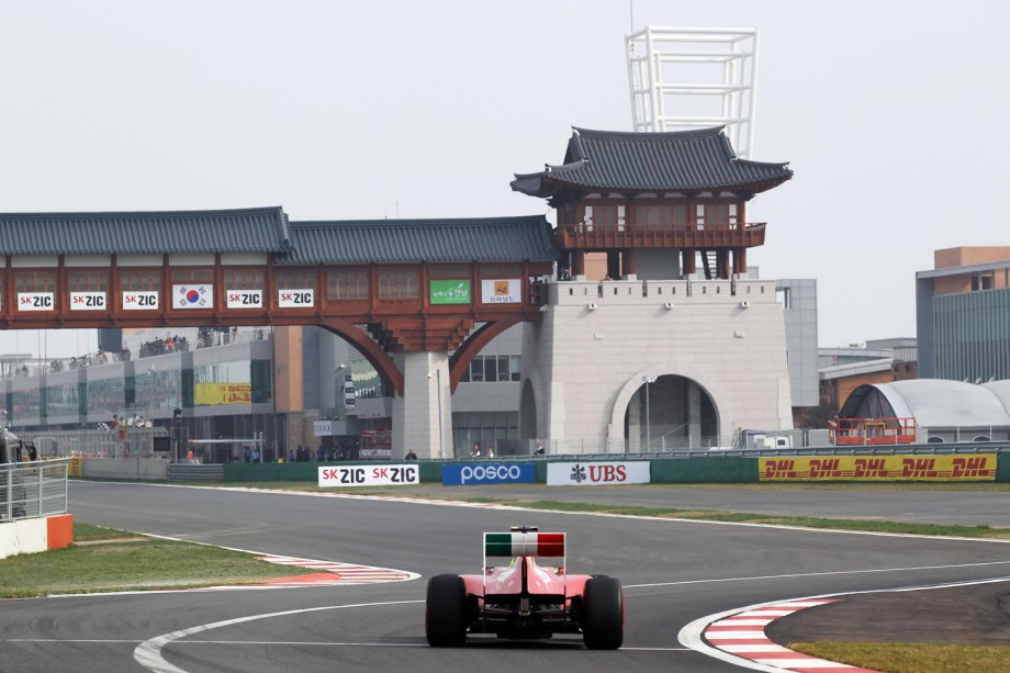 Disputado desde 2010, o Grande Prêmio da Coreia, no Koreian International Circuit, em Yeongam, Coreia do Sul, é um dos mais modernos do “circo”. Apenas o espanhol Fernando Alonso, em 2010, e o alemão Sebastian Vettel, em 2011, venceram a prova