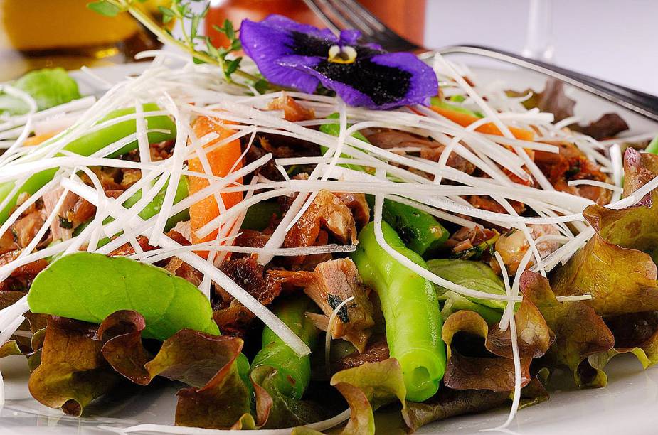 Salada de Pato com Verdurinhas