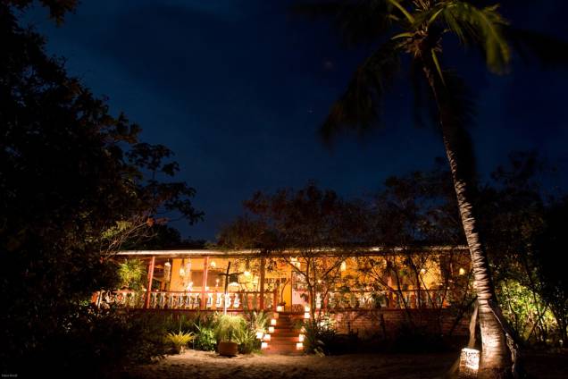 O restaurante estrelado Camamo, em Tibau do Sul, funciona na casa do chef Tadeu Lubambo