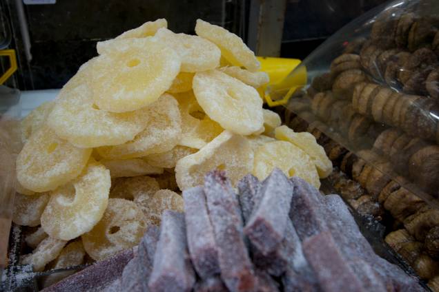 <strong>Frutas cristalizadas: </strong>bem doces e saborosas, a Galeria do Bacalhau oferece abacaxi, bananas, figos e laranjas cristalizadas, que dispensam comentários