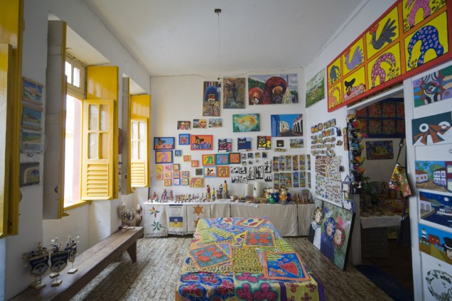 Loja e ateliê na Rua do Amparo, o polo cultural do Centro Histórico Loja e ateliê na Rua do Amparo, o polo cultural do Centro Histórico