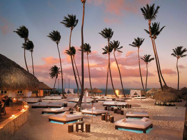 O Gabi Beach, o lounge vip entre palmeiras do resort Paradisus Palma Real