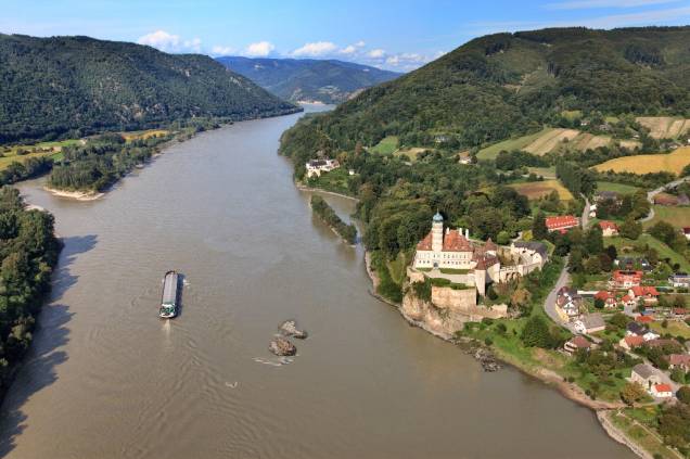 Castelo Schoenbuehe, no Vale Wachau Castelo Schoenbuehe, no Vale Wachau