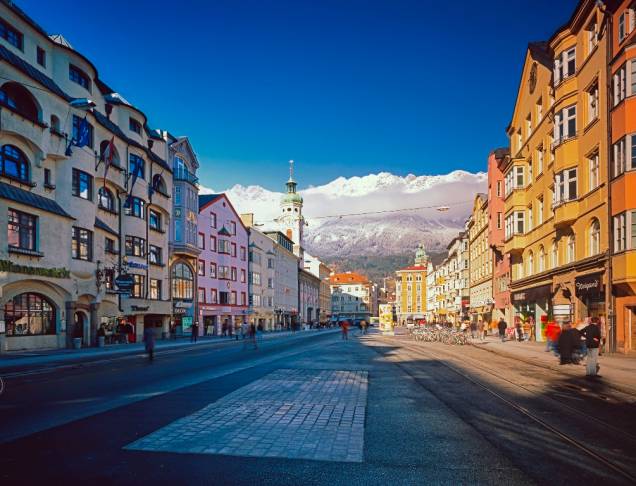 Rua Maria Teresa da Áustria, no coração de Innsbruck