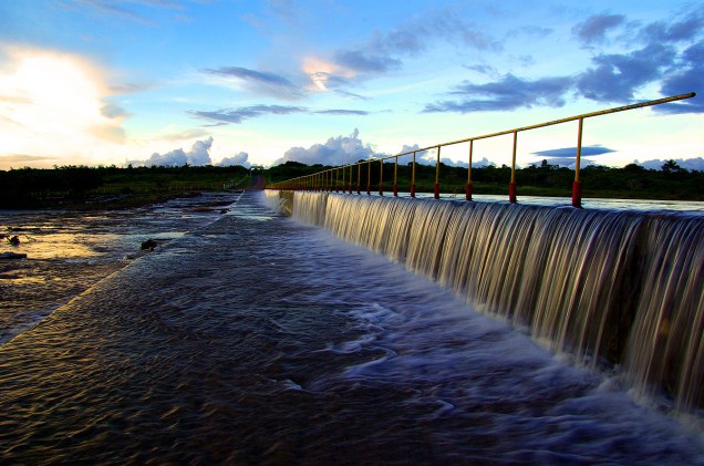 Cachoeira artificial no Parque Nacional de Ubajara, no Ceará