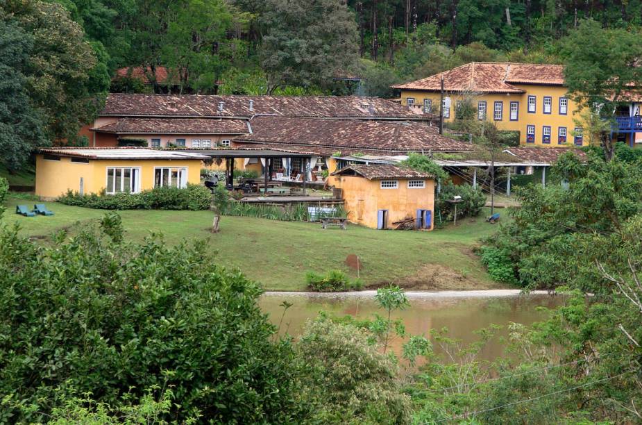 O casarão colonial foi restaurado e em 2002 abriu as portas como Fazenda Santa Marina. Atualmente o local tem capacidade para 20 pessoas