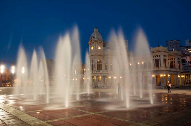<strong>11. <a href="https://viajeaqui.abril.com.br/estabelecimentos/br-mg-belo-horizonte-atracao-de-artes-e-oficios" rel="Museu de Artes e Ofícios" target="_self">Museu de Artes e Ofícios</a>, <a href="https://viajeaqui.abril.com.br/cidades/br-mg-belo-horizonte" rel="Belo Horizonte" target="_self">Belo Horizonte</a>, <a href="https://viajeaqui.abril.com.br/estados/br-minas-gerais" rel="Minas Gerais" target="_self">Minas Gerais</a></strong> Localizado na bela estação de trem, datada de 1922, o museu tem por objetivo fazer um tributo aos trabalhadores brasileiros. Em seu acervo, há objetos de ofícios como transporte, cerâmica, tecido e mineração <strong>11. <a href="https://viajeaqui.abril.com.br/estabelecimentos/br-mg-belo-horizonte-atracao-de-artes-e-oficios" rel="Museu de Artes e Ofícios" target="_self">Museu de Artes e Ofícios</a>, <a href="https://viajeaqui.abril.com.br/cidades/br-mg-belo-horizonte" rel="Belo Horizonte" target="_self">Belo Horizonte</a>, <a href="https://viajeaqui.abril.com.br/estados/br-minas-gerais" rel="Minas Gerais" target="_self">Minas Gerais</a></strong> Localizado na bela estação de trem, datada de 1922, o museu tem por objetivo fazer um tributo aos trabalhadores brasileiros. Em seu acervo, há objetos de ofícios como transporte, cerâmica, tecido e mineração