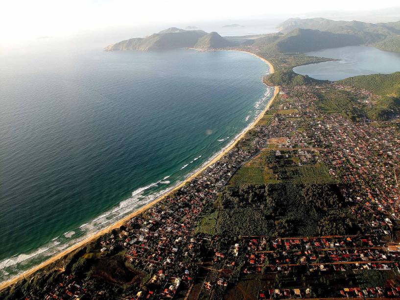 Ao sul, o litoral é bom para quem busca sossego e contato com a natureza